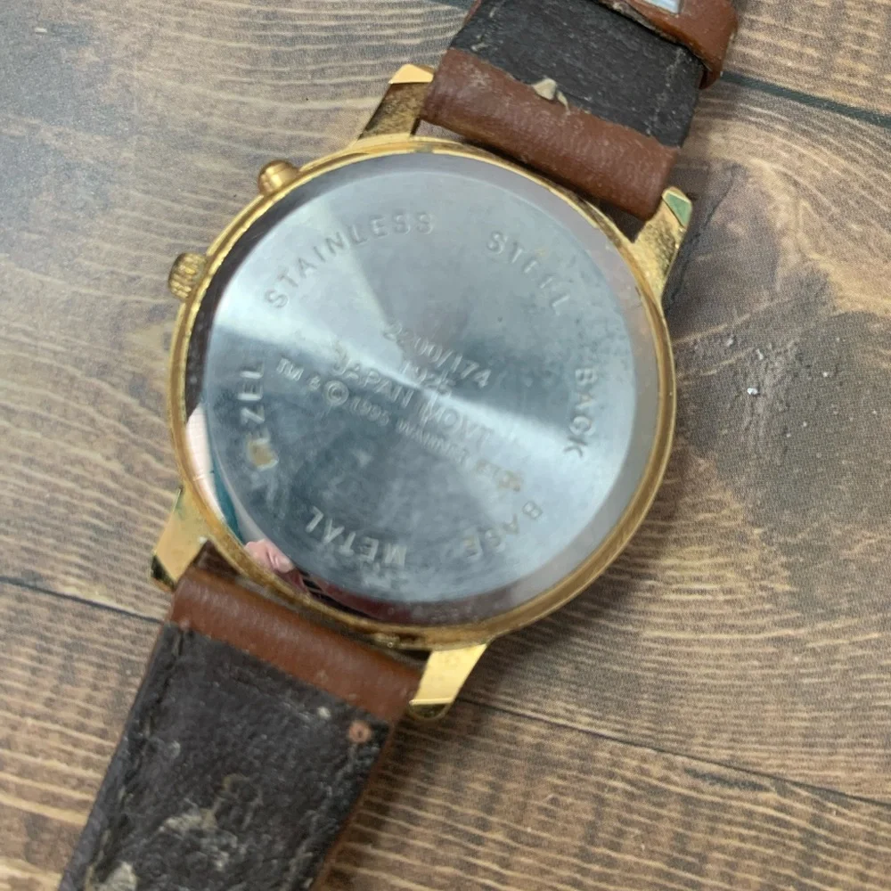 Vintage Sylvester and Tweety Bird Watch Armitron 1995 Looney Toons